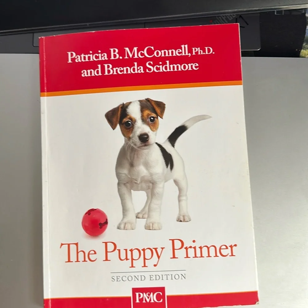 Puppy training book Patricia B. McConnell PhD